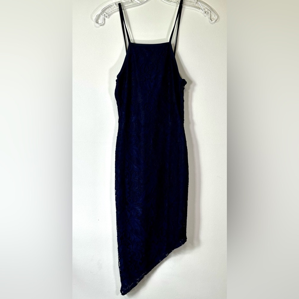 Missguided Women’s Strappy Asymmetrical Hem Bodycon Lace Dress Navy
